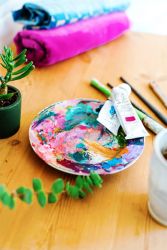 Acrylic painting for beginners with Kirsten Wright