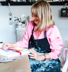 Acrylic painting for beginners with Kirsten Wright