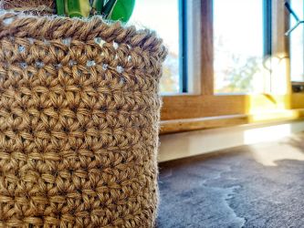 Jute plant pot crocheted by Anna - Knit & Natter Club - November 2022